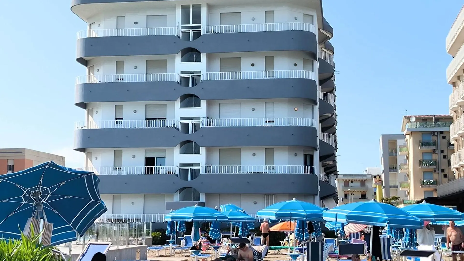 Apollo Fronte Mare Apartman Lido di Jesolo